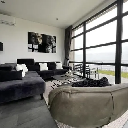 Enkhuizer Oase Erste Reihe Mit Zaun Haus Nr 248 Feriehus *