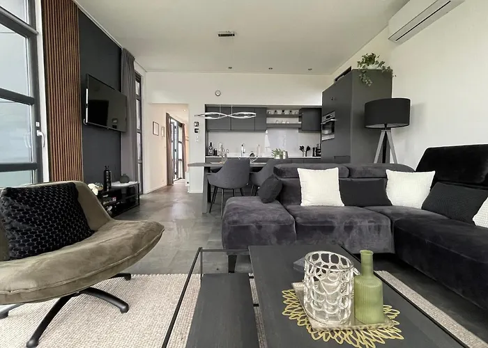 Дом отдыха Enkhuizer Oase Erste Reihe Mit Zaun Haus Nr 248