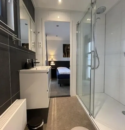 Enkhuizer Oase Erste Reihe Mit Zaun Haus Nr 248 *